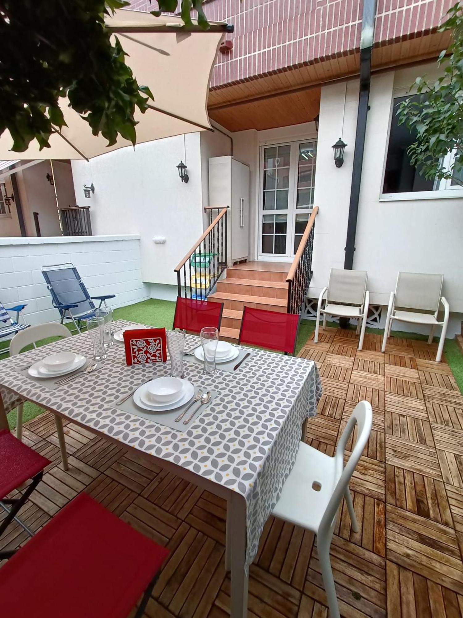 Paraiso Soleado: Piso Con Terraza, Piscina Y Garaje A 5 Min De Playa Castro Urdiales Bagian luar foto